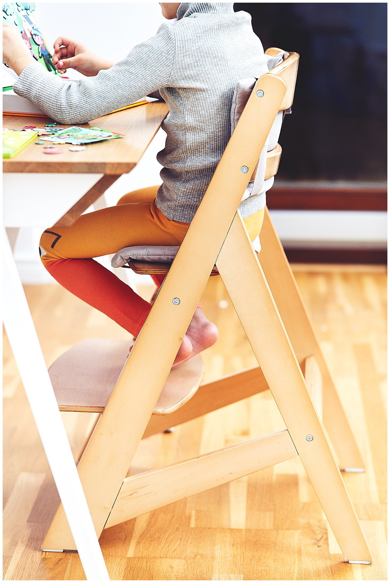 Træfodringsstol Moby-System WOODY - naturlig træfarve