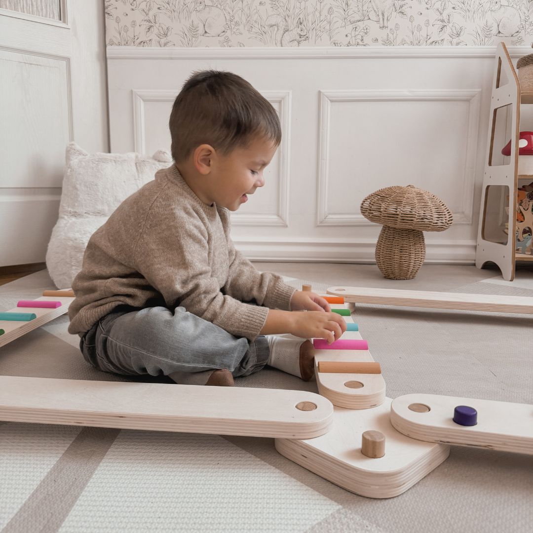 Balancebane i træ - sansesti - 14 elementer