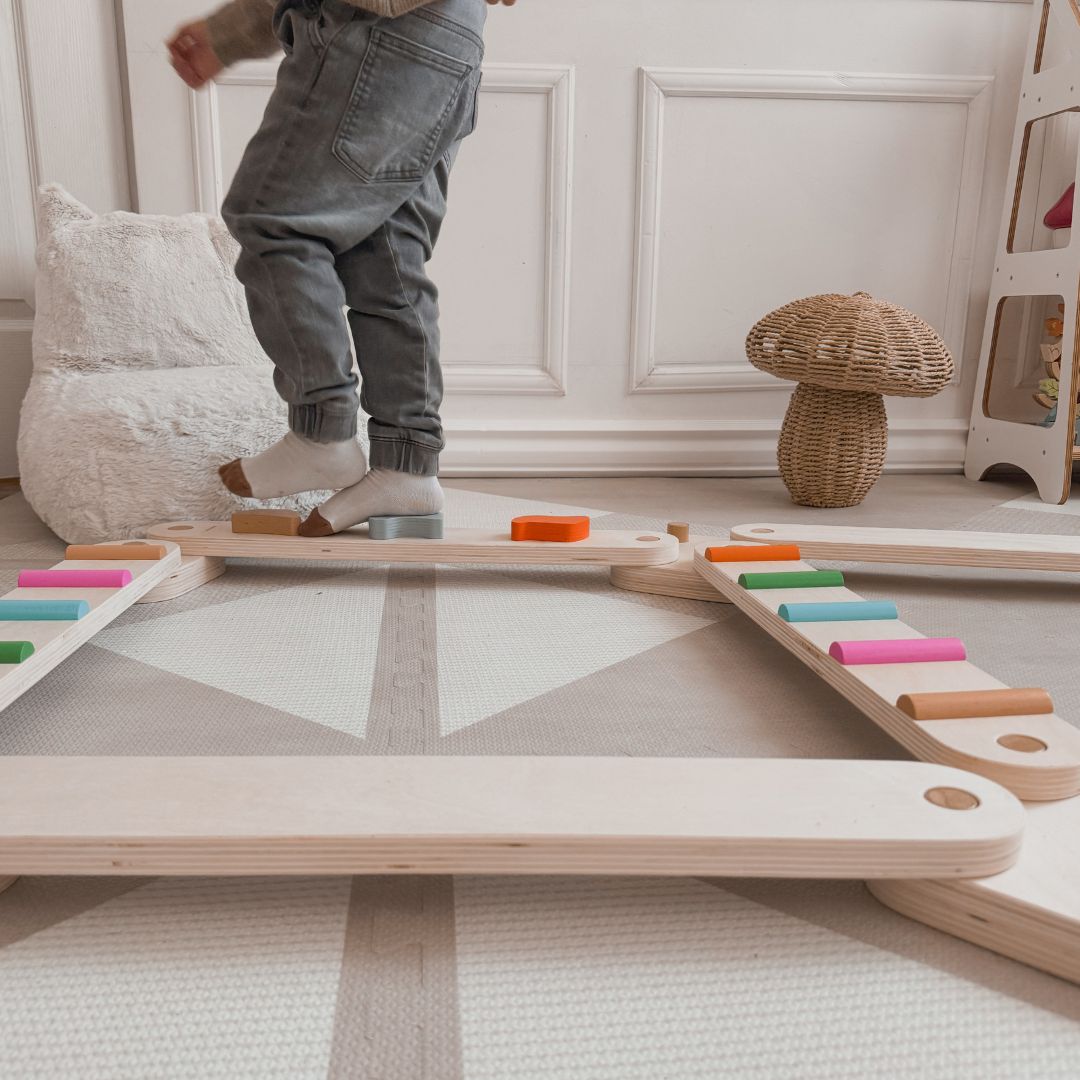 Balancebane i træ - sansesti - 14 elementer