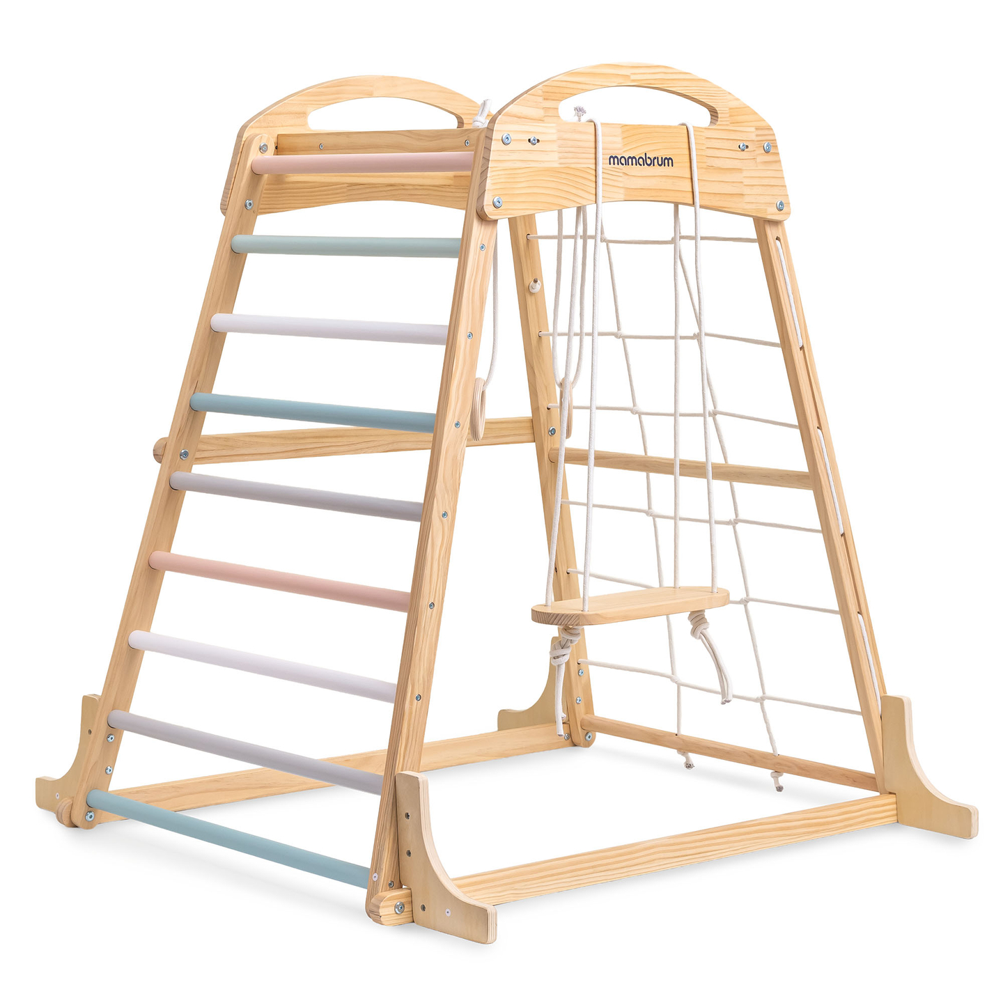 Indendørs legeplads i træ med gynge, gymnastikringe og klatrenet