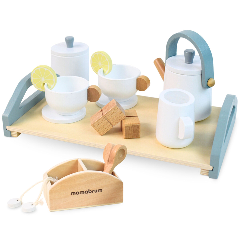 Stort tesæt i træ med bakke - 17 artikler