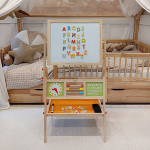 Stor pædagogisk dobbeltsidet tavle: magnetisk og kridttavle - tavle til tør udviskning, træ