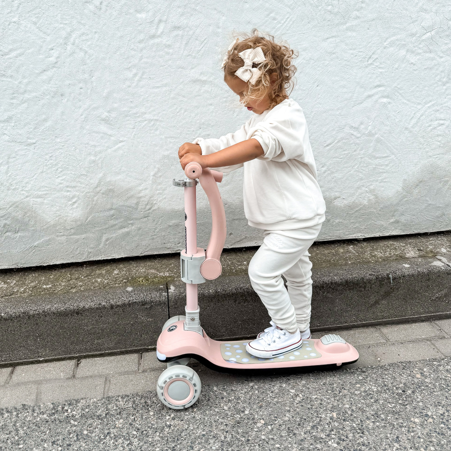 HyperMotion LUMI 3-i-1 balancescooter - oplyst platform og LED-hjul, farve pink