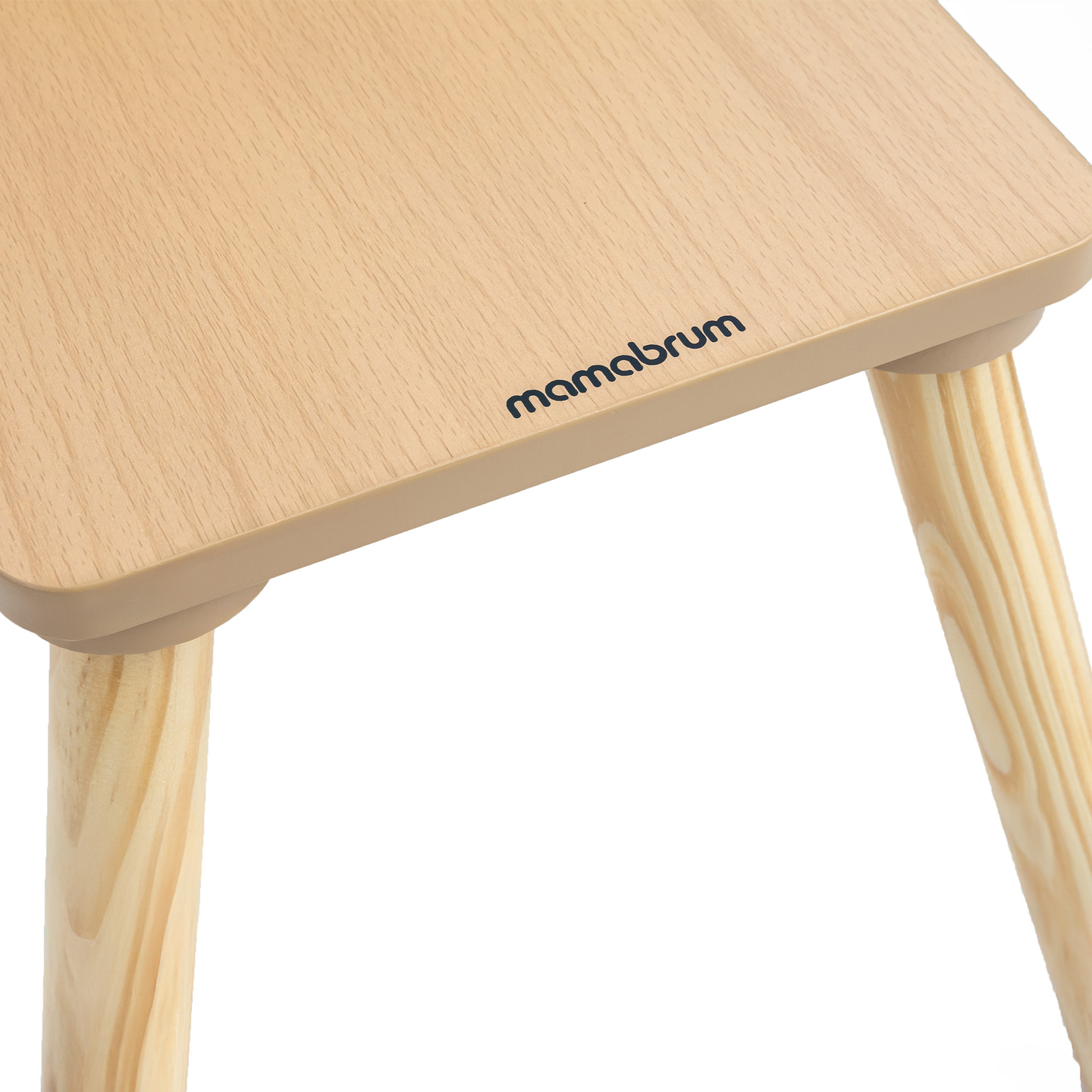 Træbord med opbevaring og 2 stole Børnesæt - Sød bamse