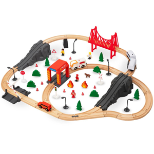 Træbane, batteridrevet tog - Brandvæsen, spor, biler, broer, barriere