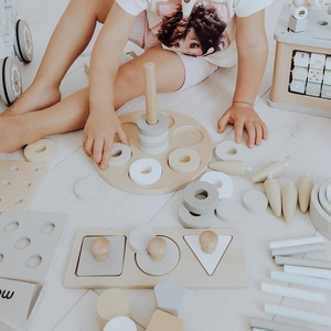 Montessori pædagogisk æske til små børn - 6 legetøj