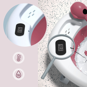 Sammenklappeligt babybadekar med termometer, indsats og stativ - farve dirty pink