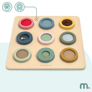 Montessori-sansebræt i træ – 9 teksturer til at opdage og udvikle følesansen