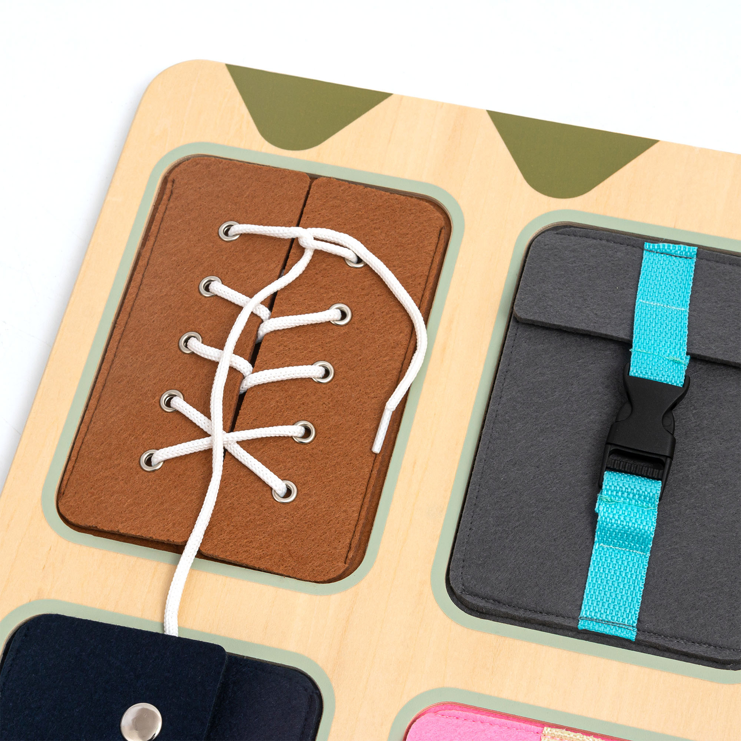 Montessori manipulationsbræt i træ – Sensorisk læring af uafhængighed – snørebånd, spænder, knapper, tryklåse, lynlås