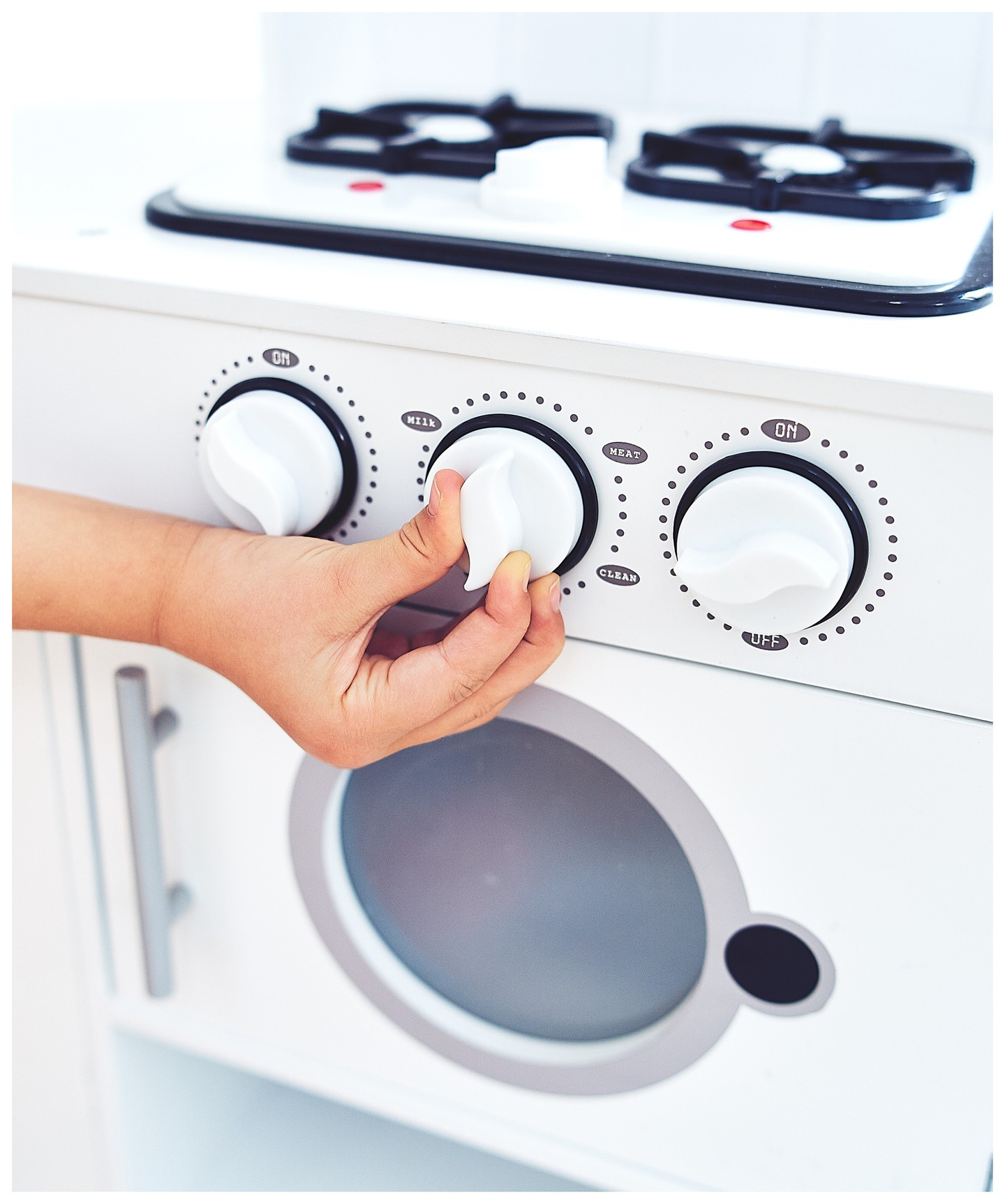 Hjørnekøkken i træ XXXL med køleskab, ovn, vaskemaskine, forklæde og tilbehør