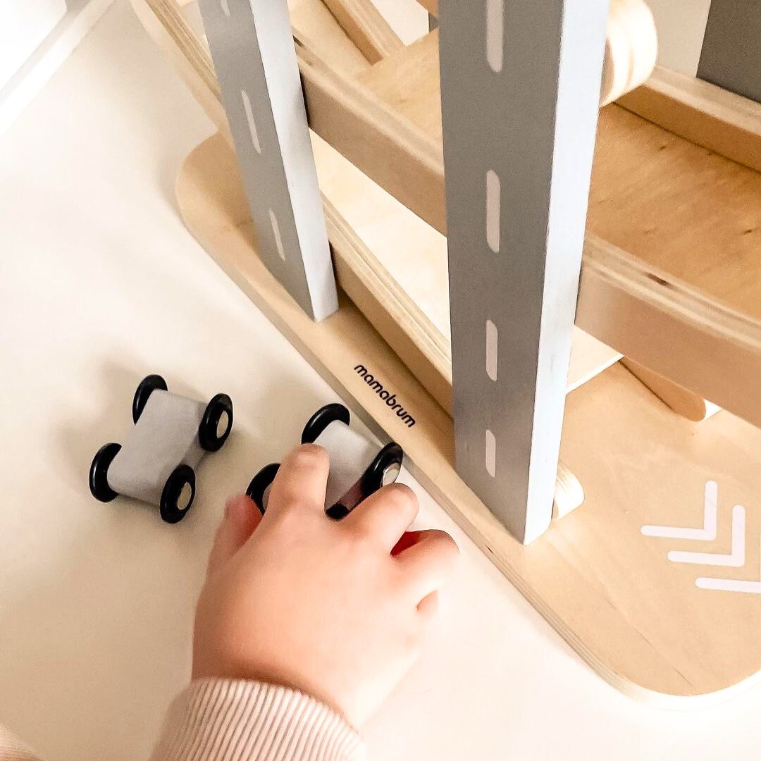 Træbane - rutsjebane til biler - 6 etager