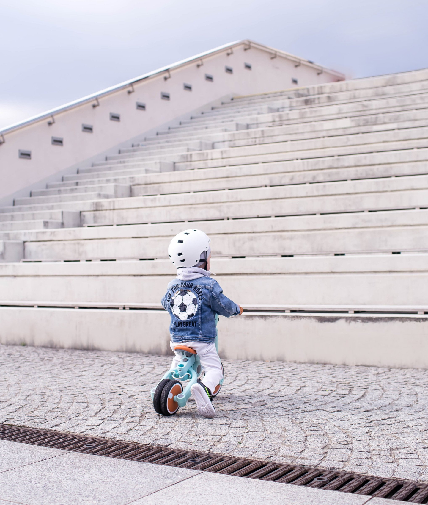 Tobi ROCKET - Trehjulet cykel, crosscykel, barnevogn til børn - 5 i 1 fra HyperMotion