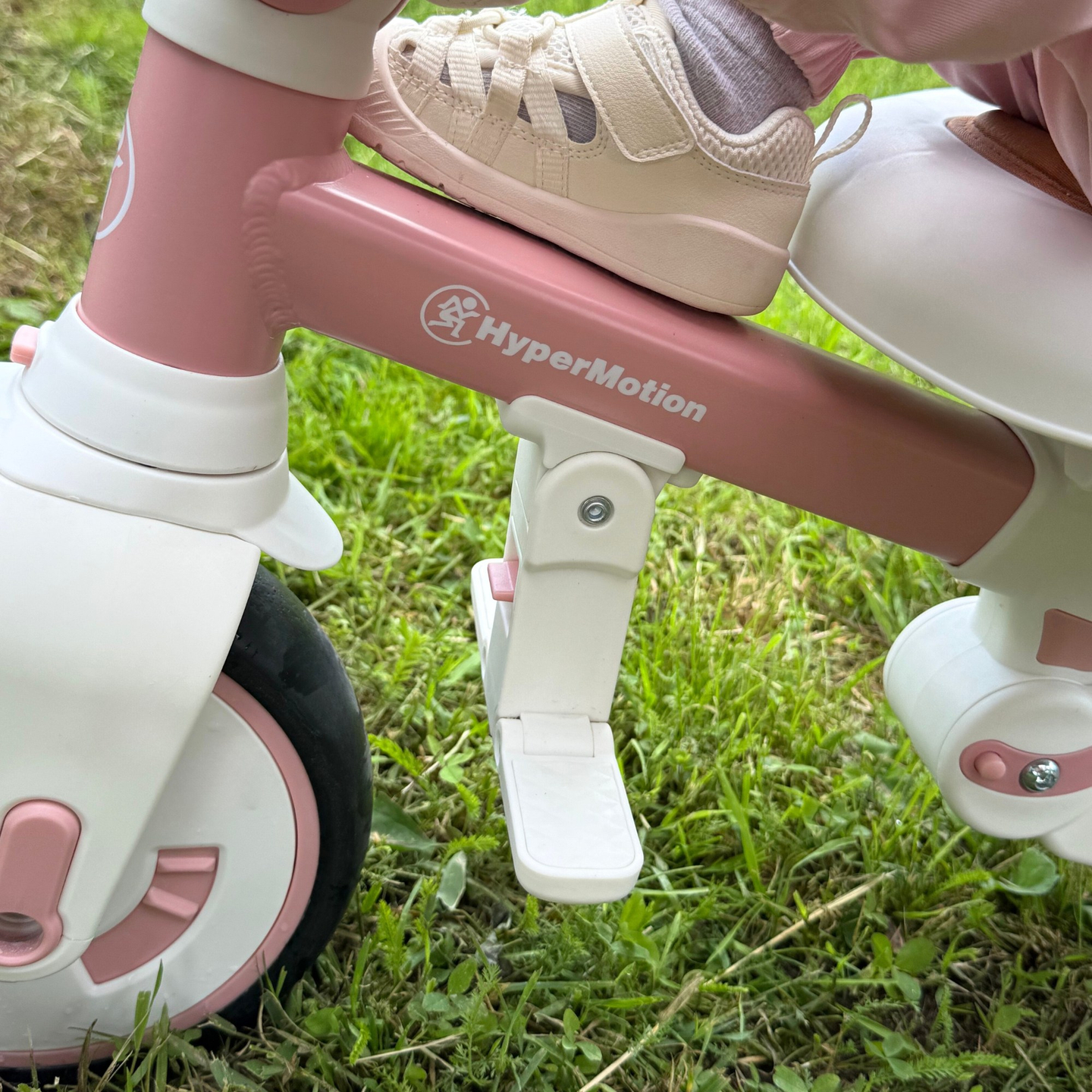 8-i-1 multifunktionel trehjulet cykel TOBI FOREST - pink