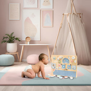 Manipulationstavle i træ - Cosmos