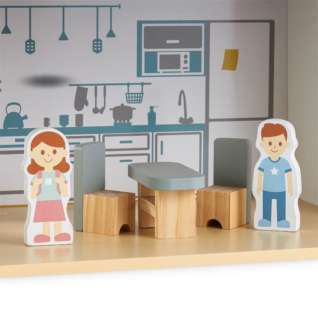 Hvidt dukkehus i træ med terrasse og tilbehør