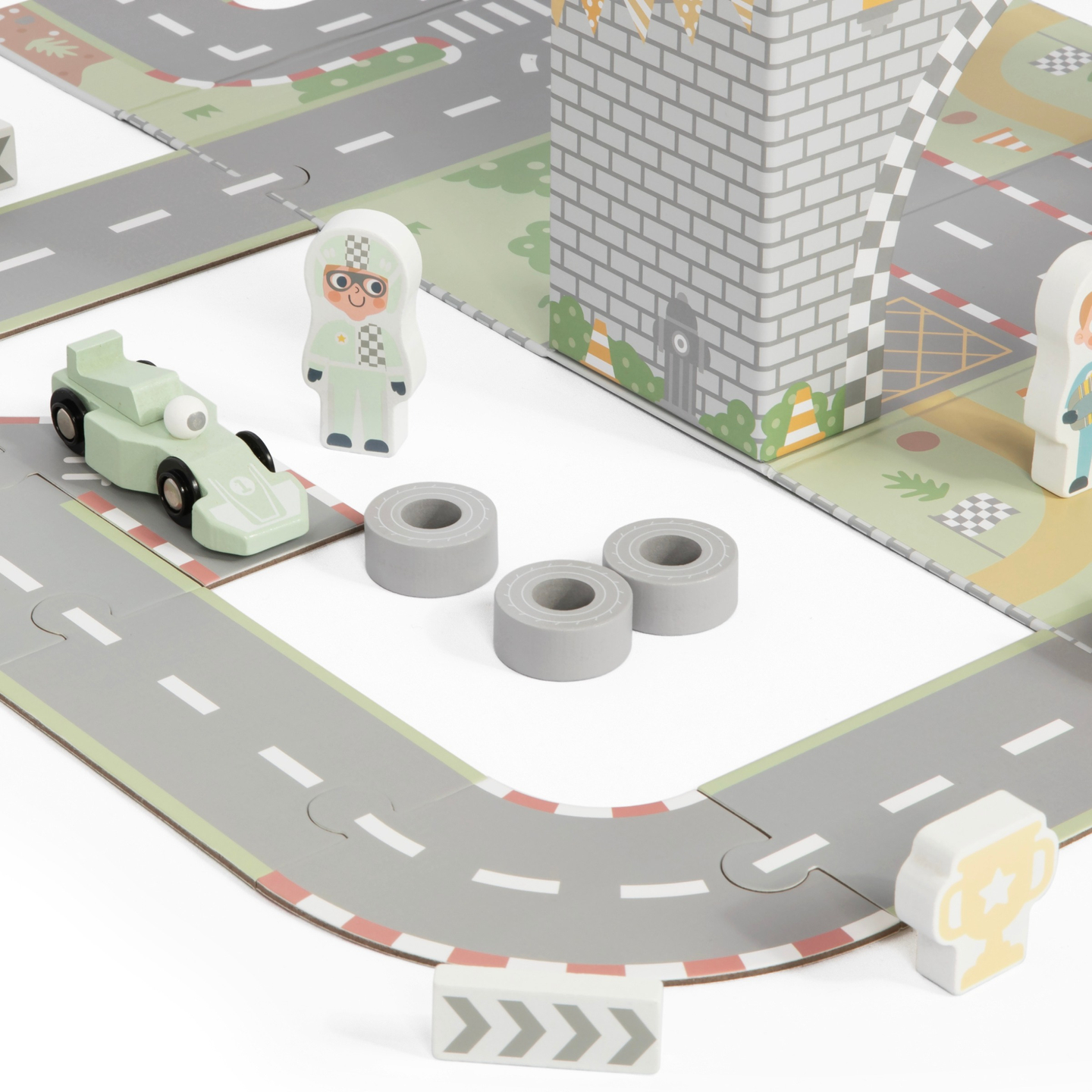 Magnetisk kuffert med racerbane, trækøretøjer og vejtilbehør