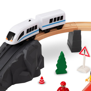 Træbane, batteridrevet tog - Brandvæsen, spor, biler, broer, barriere