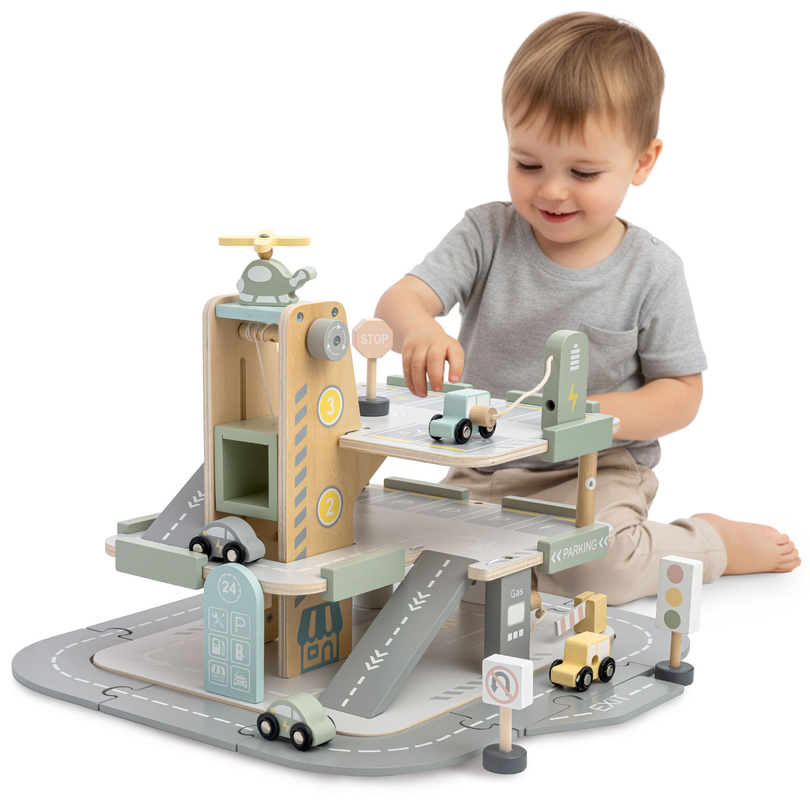 Trægarage i tre etager til børn med tilbehør – parkeringsplads, tankstation, bilvask, helikopter