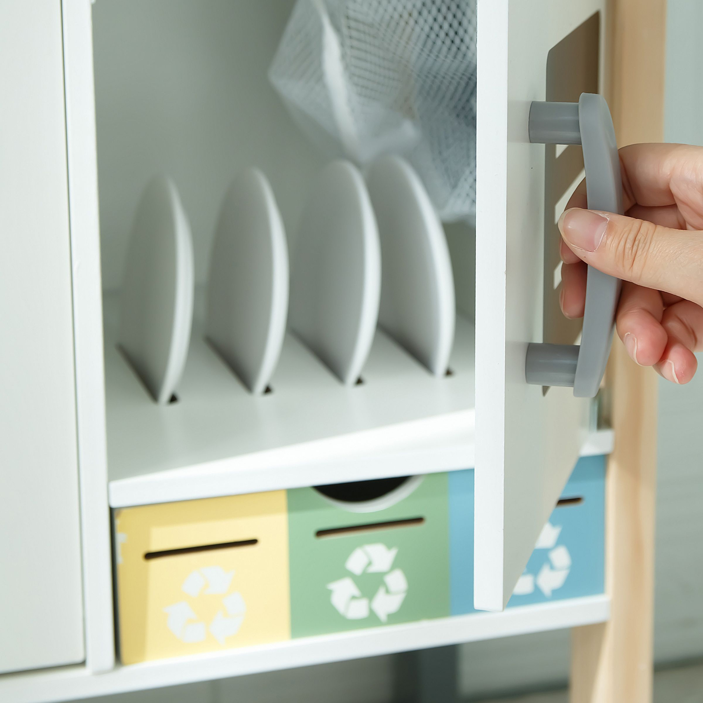 Interaktivt køkken med vaskemaskine, opvaskemaskine og kridttavle