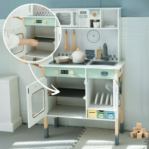 Interaktivt køkken med vaskemaskine, opvaskemaskine og kridttavle