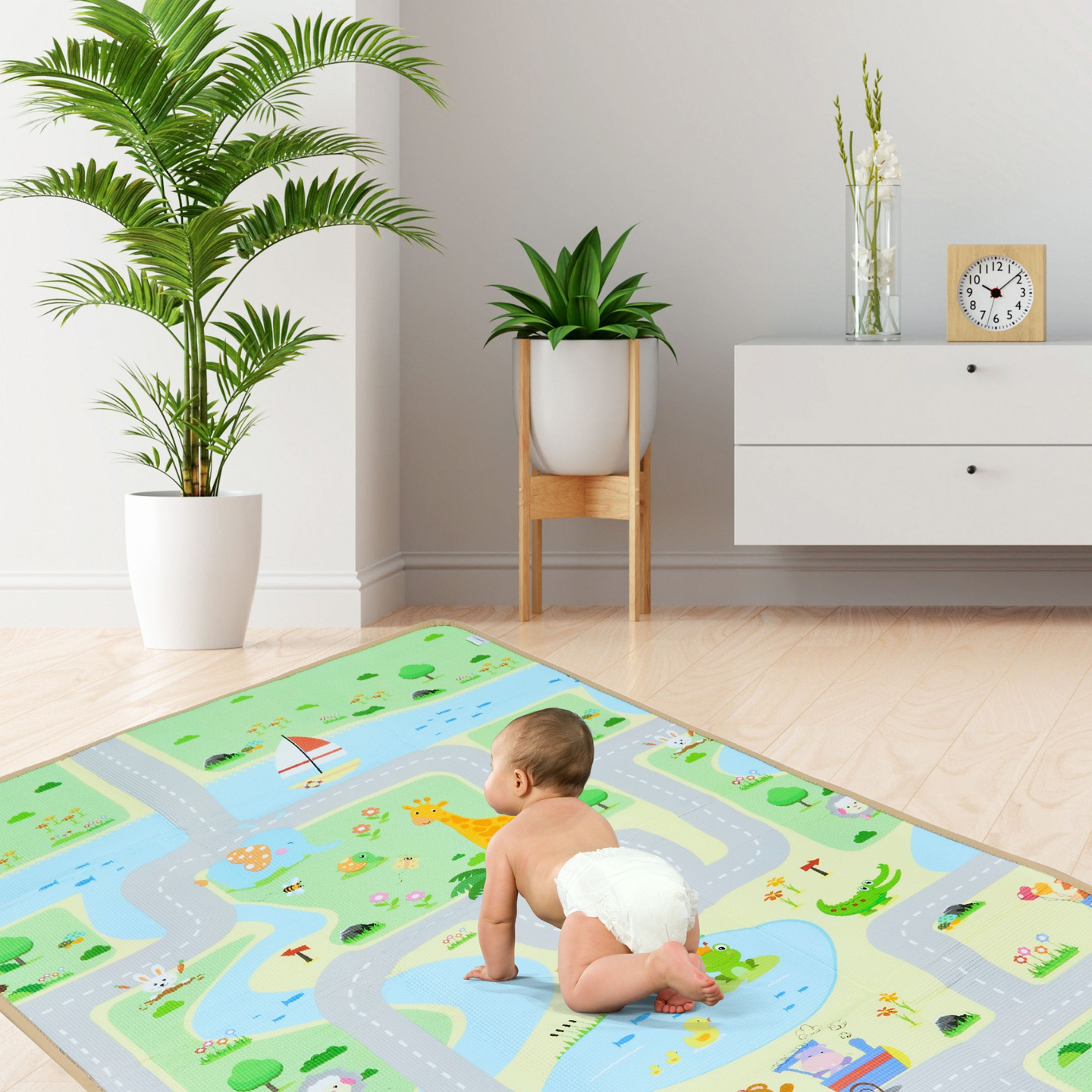 Dobbeltsidet skummåtte - skov på en bakke / solskinsby