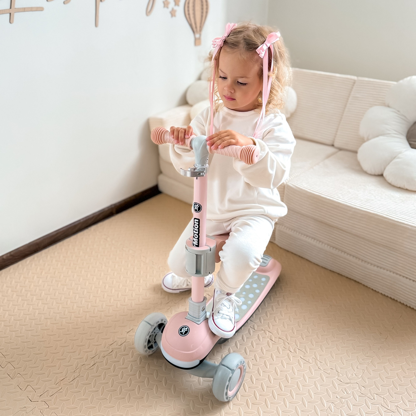 HyperMotion LUMI 3-i-1 balancescooter - oplyst platform og LED-hjul, farve pink