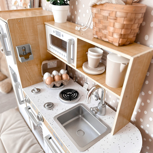 XXL-trækøkken med LED-belysning, forklæde og tilbehør