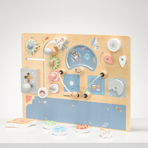 Manipulationstavle i træ - Cosmos