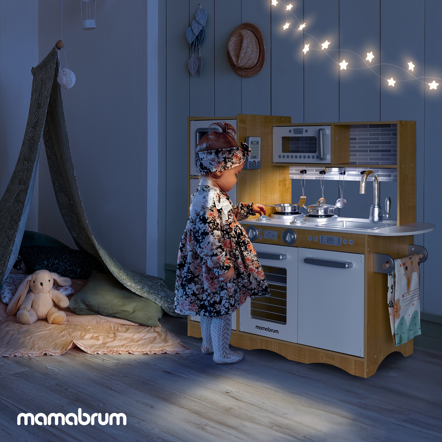 XXL-trækøkken med LED-belysning, forklæde og tilbehør