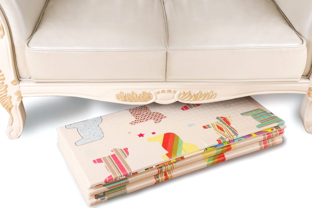 Dobbeltsidet skummåtte XXL - sammenfoldelig 1 CM (skov med bamse og heste)