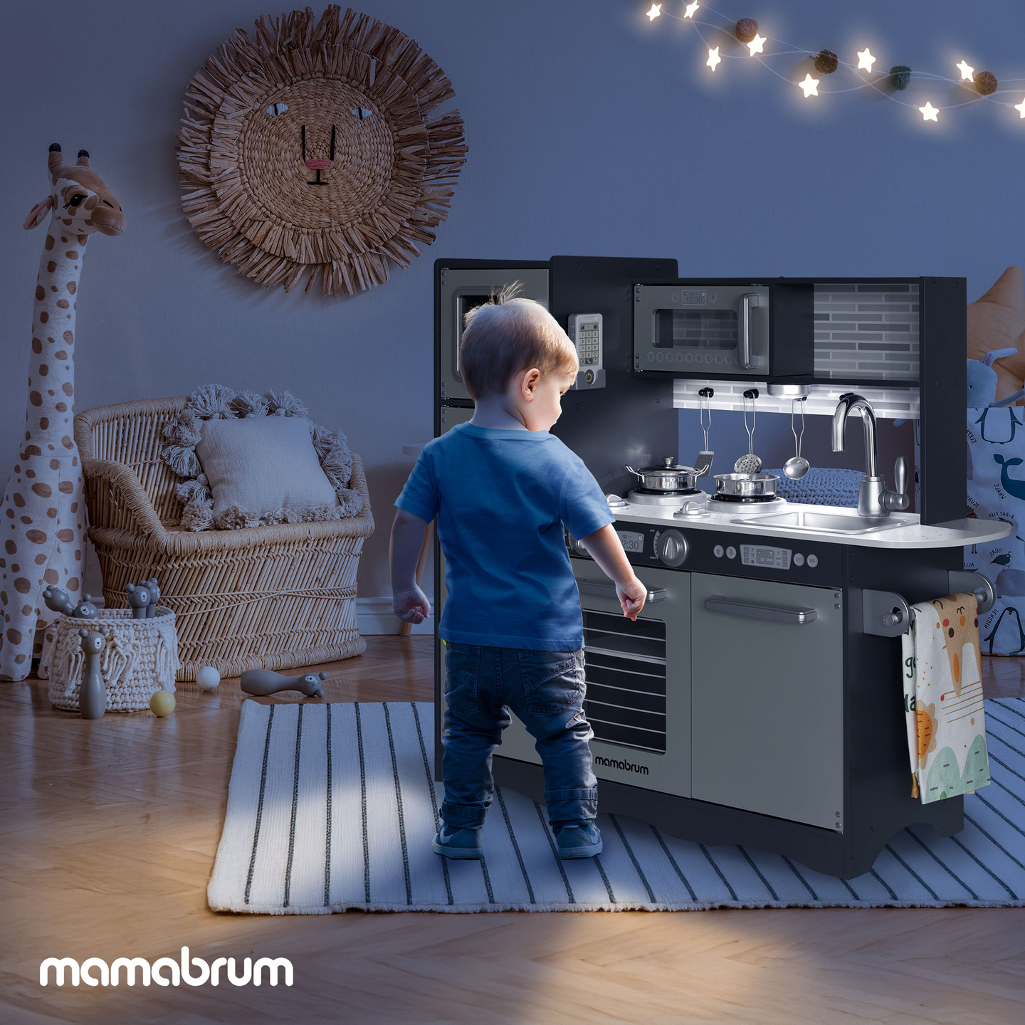 XXL-trækøkken med LED-belysning, forklæde og tilbehør