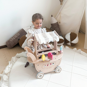 Træisbar til børn - vogn på hjul med tilbehør